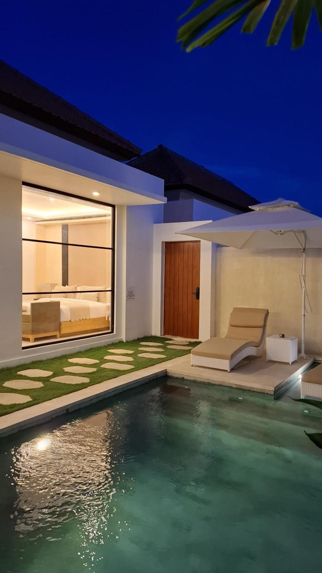 La Boutique Villas סמיניאק מראה חיצוני תמונה